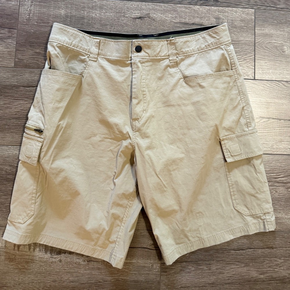 Orvis Mens Lightweight Tech Cargo Short Size 36